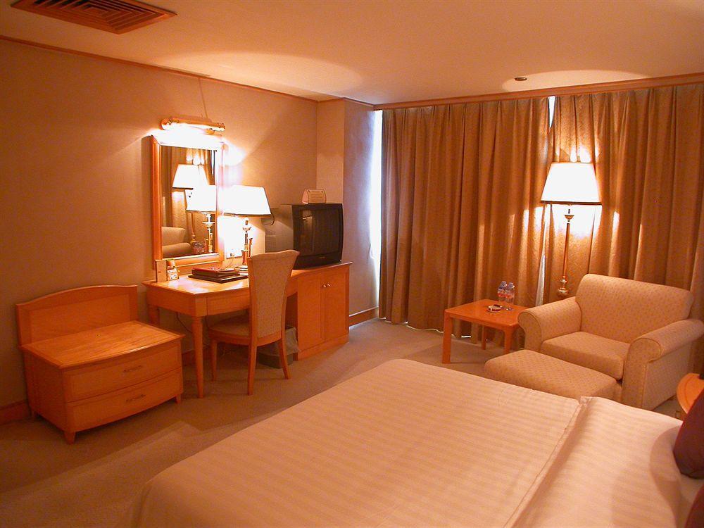 Gangrun Hotel Guangzhou Beijing Road Branch Extérieur photo