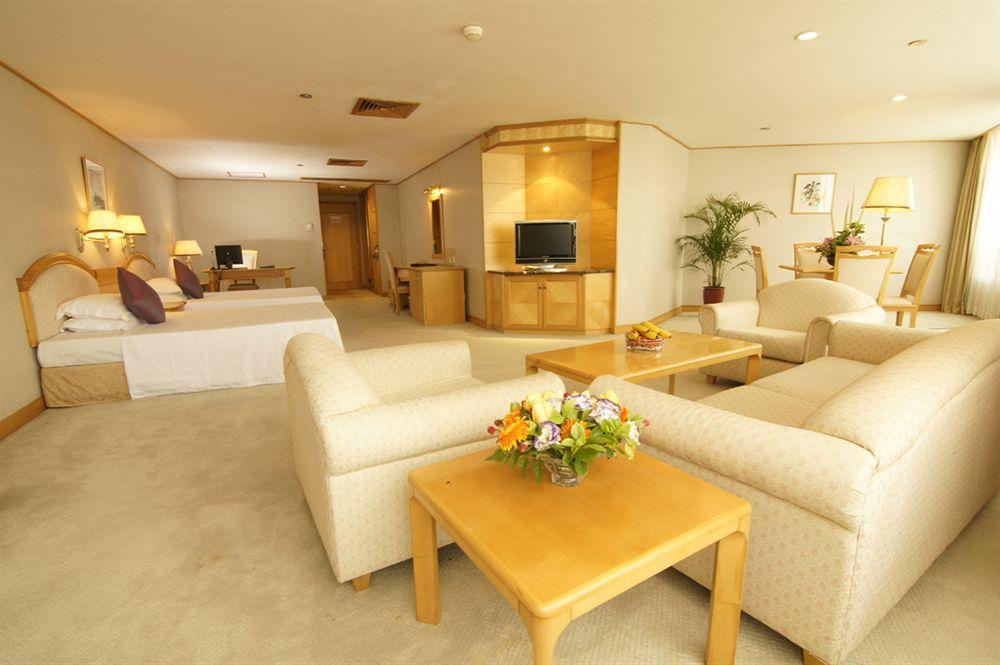 Gangrun Hotel Guangzhou Beijing Road Branch Extérieur photo