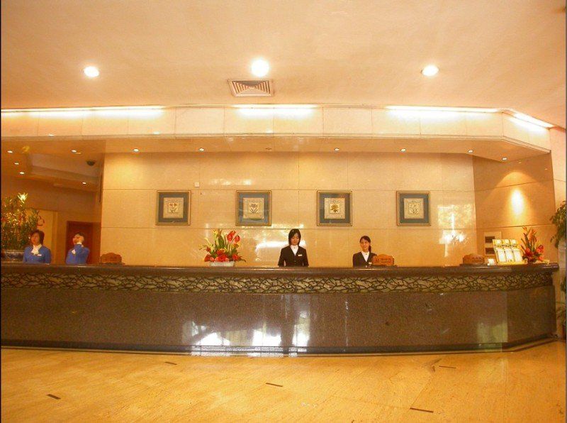 Gangrun Hotel Guangzhou Beijing Road Branch Extérieur photo